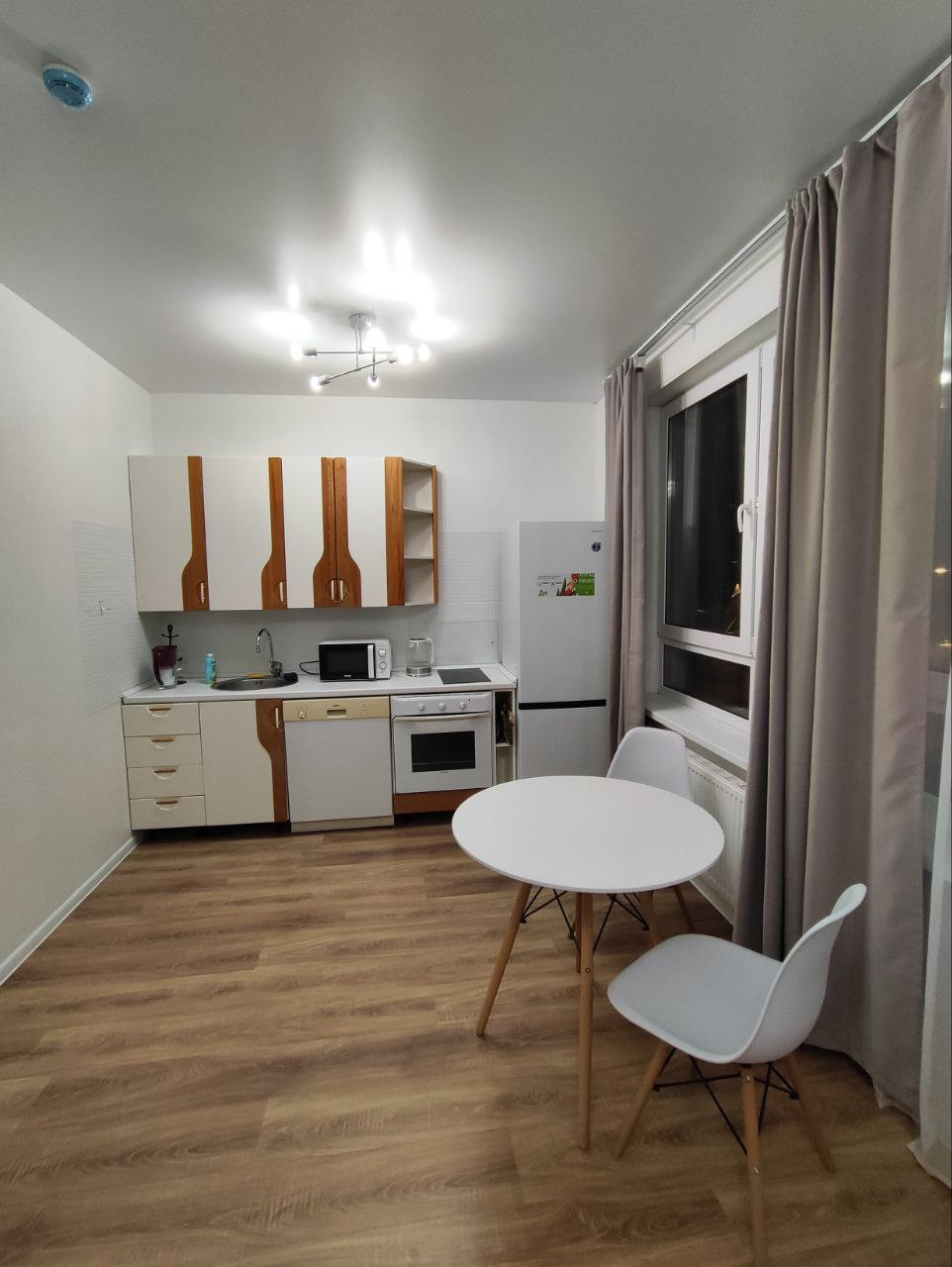 Комфортная студия с балконом! Москва Гренадёрская ул.